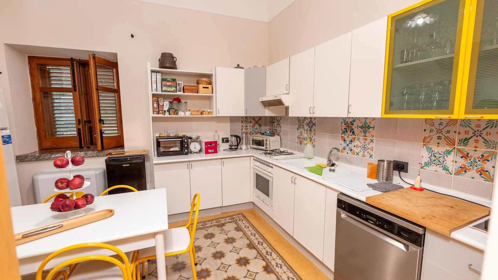 Villa Tecla Capri Leone Farm stay