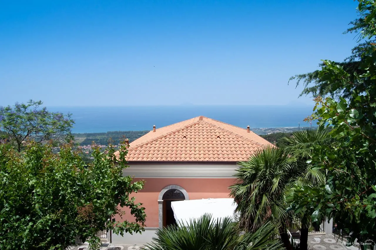 Villa Tecla Capri Leone Farm stay